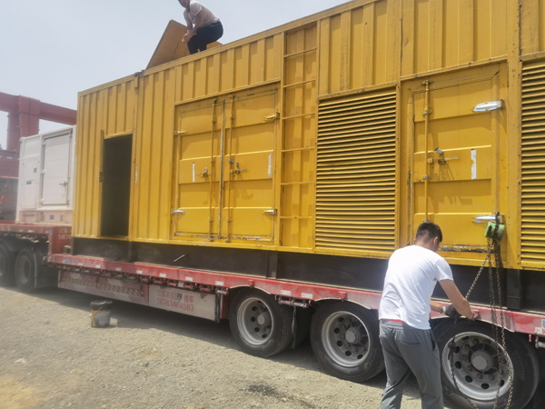 韶关汽油发电机对供油装置的要求